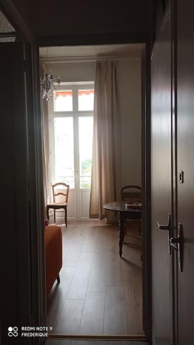 Studio 18 Residence Du Parc Châtel-Guyon Стая снимка
